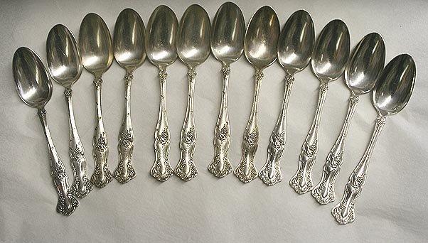 Vintage Oval Soup Spoons 12 Rogers Bros. Grape design