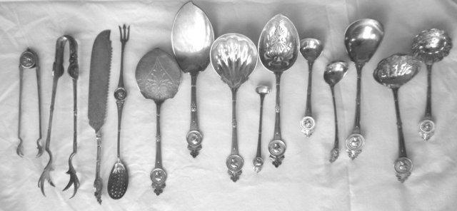 Medallion Gorham butter knife twist handled engraved blade sterling silver