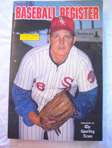 1973 BASEBALL REGISTER WILBUR WOOD ON COVER