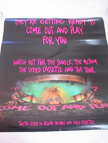 TWISTED SISTER COME OUT AND PLAY ALBUM POSTER