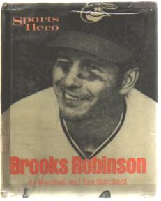Brooks Robinson Sports Hero 1972 photo book