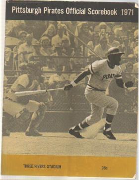 Pirates v Philies 1971 scorebook Clemente