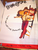 GREAT BIG DAVIED BOWIE NEVER LET ME DOWN