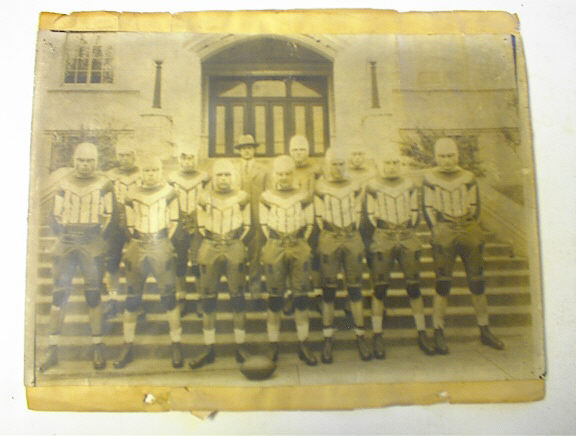 1900's B/W Photo GREAT Football Uniforms