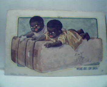 Two Red Lipped Babeys on Cotton-Out on Bail!