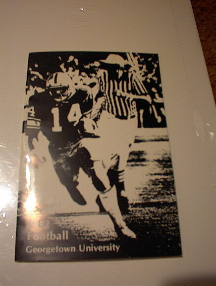 1982 GEORGETOWN UNIVERSITY FOOTBALL GUIDE