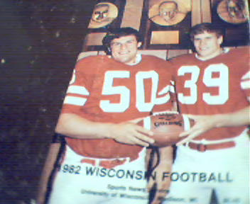 Wisconsin Football Guide from 1982!