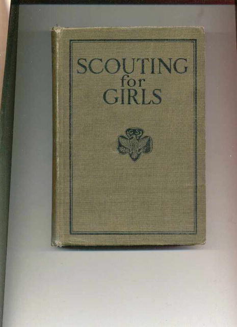 Scouting For Girls/Off.Handbook 1923 ed.