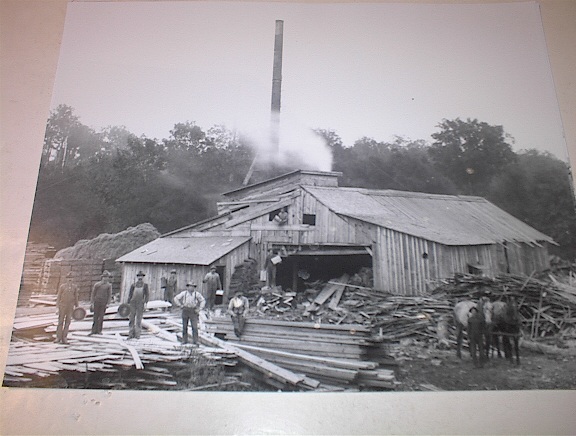 GREAT Ca 1920 B/W PHOTO of FARMERS Working