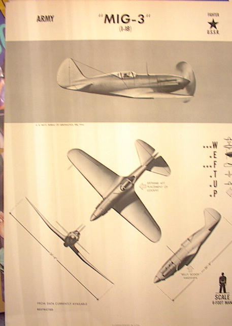 1944 TRAINING POSTER OF 'MIG-3'FIGHTER PLANE