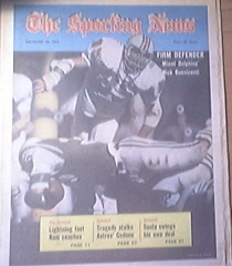 The Sporting News 12/29/1973 Dolphins Nick Buoniconti