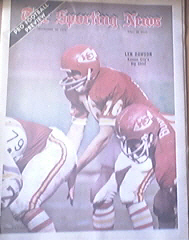 The Sporting News 9/16/1972 Kansas City's Len Dawson