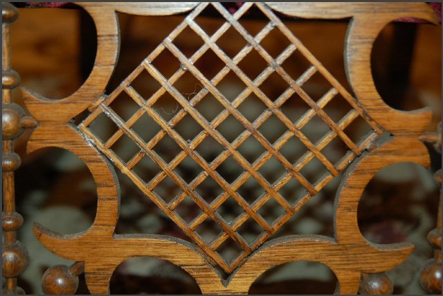Oak Fretwork with Square Center
