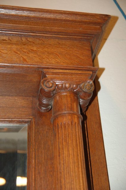 Wall Mirror w/Fluted Columns