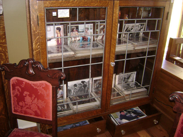Set/ Arts & Crafts Bookcases