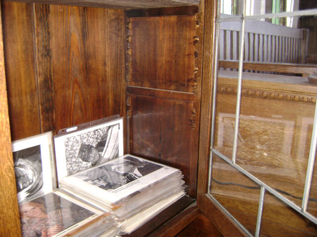 Set/ Arts & Crafts Bookcases