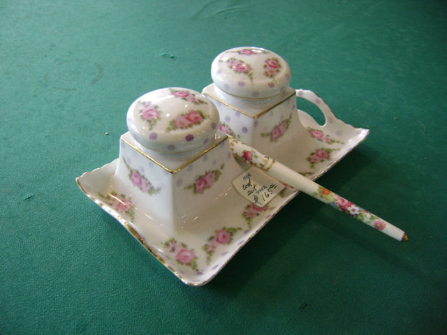 Pen and Inkwell Set