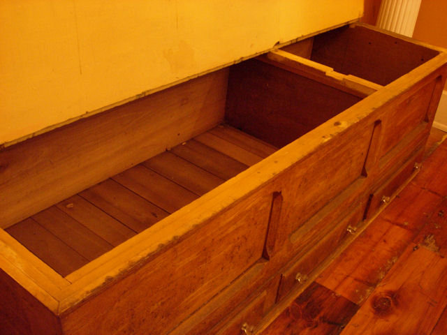 Storage Bench