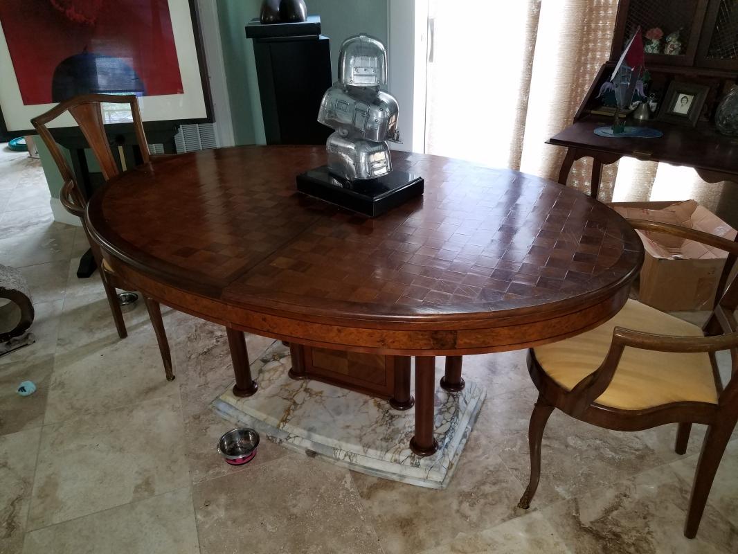 Unique Dining Table & Chairs