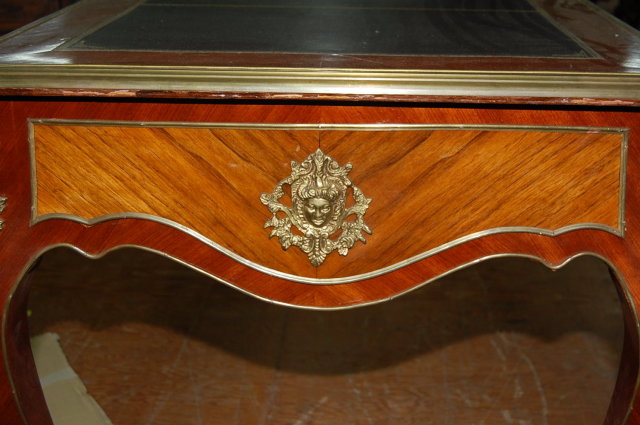 French Bureau Plat