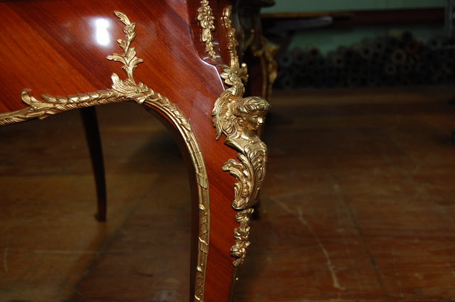 French Bureau Plat