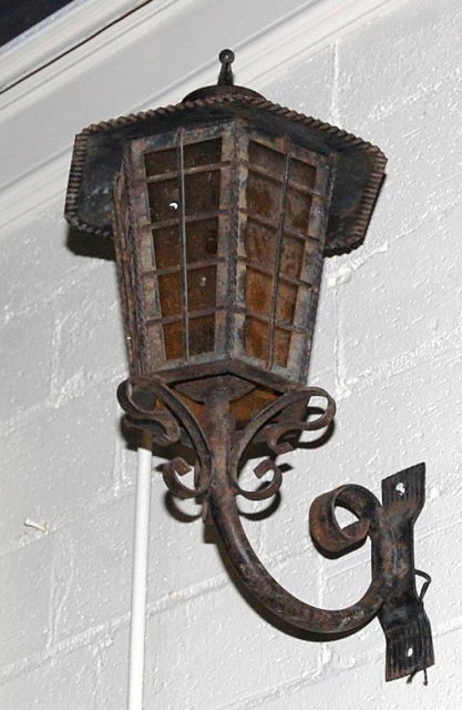 Continental Iron Wall Lantern