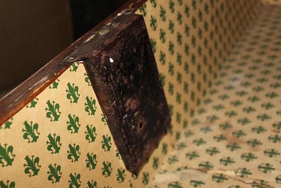 18th Century Inlaid Commode
