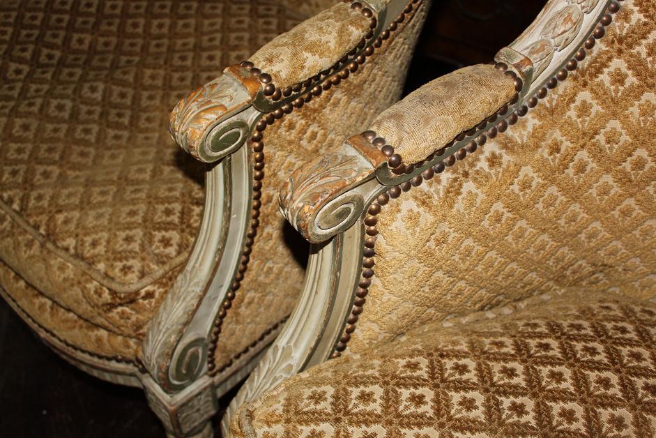 Pair French Bergeres