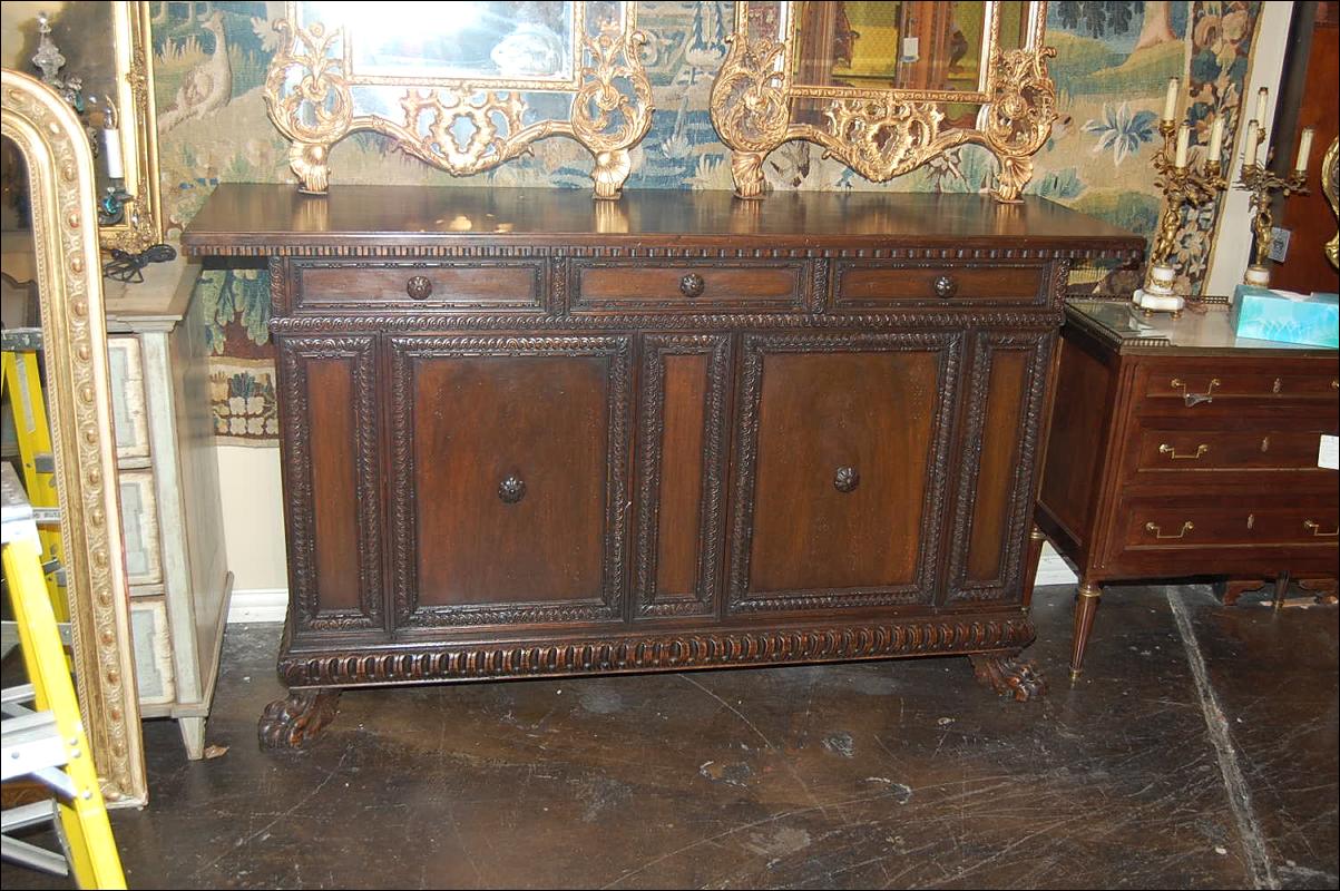 Renaissance Style Buffet