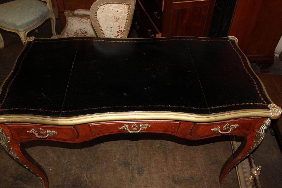 French Bureau Plat