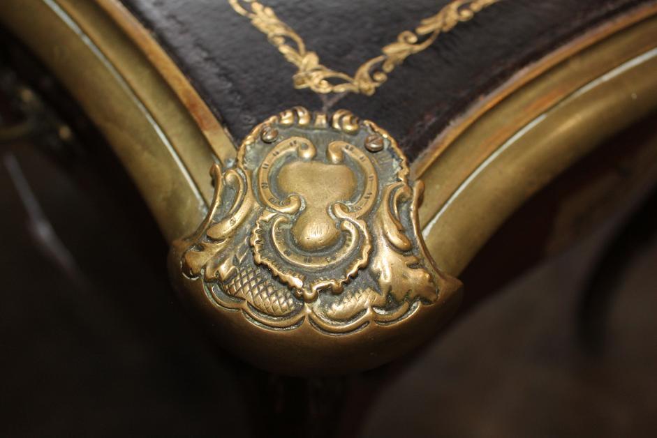 French Bureau Plat