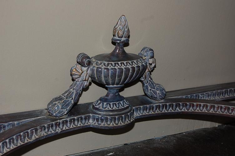 Large English Console