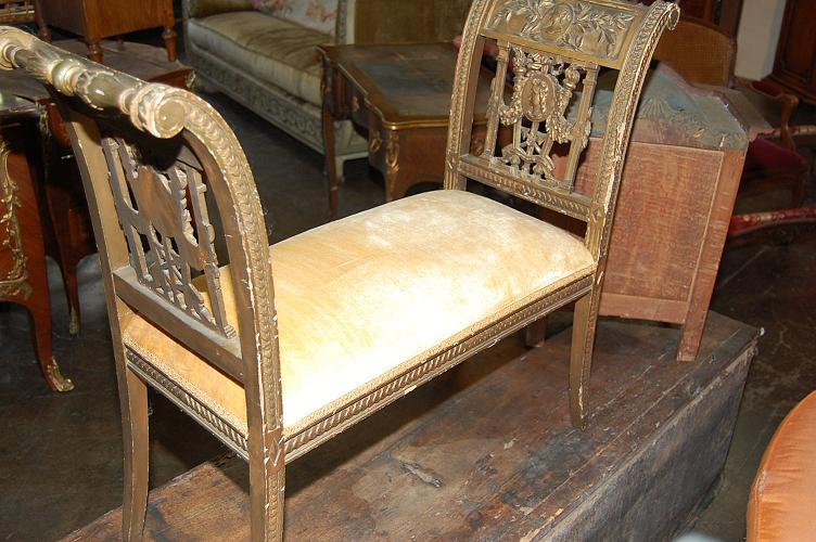 Neo-Classical Carved Window Bench