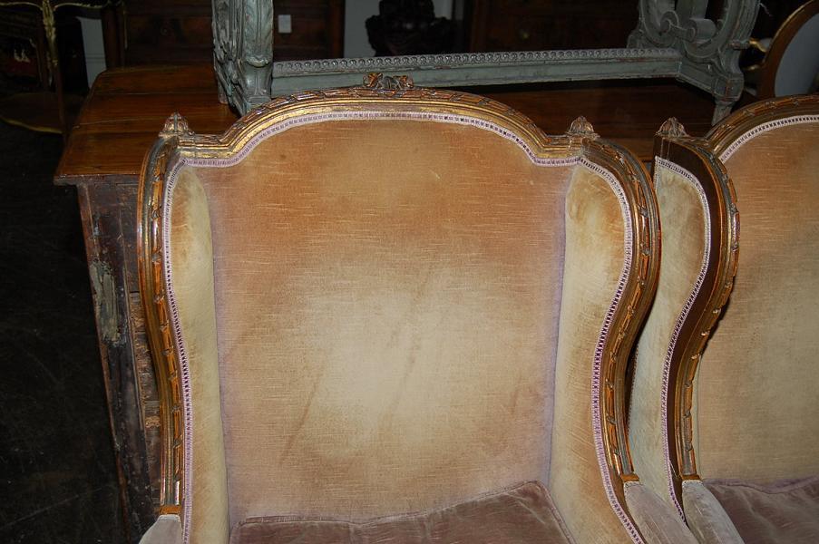 Pair Louis XV Bergeres