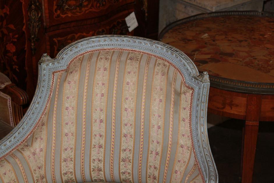 French Louis XVI Canape