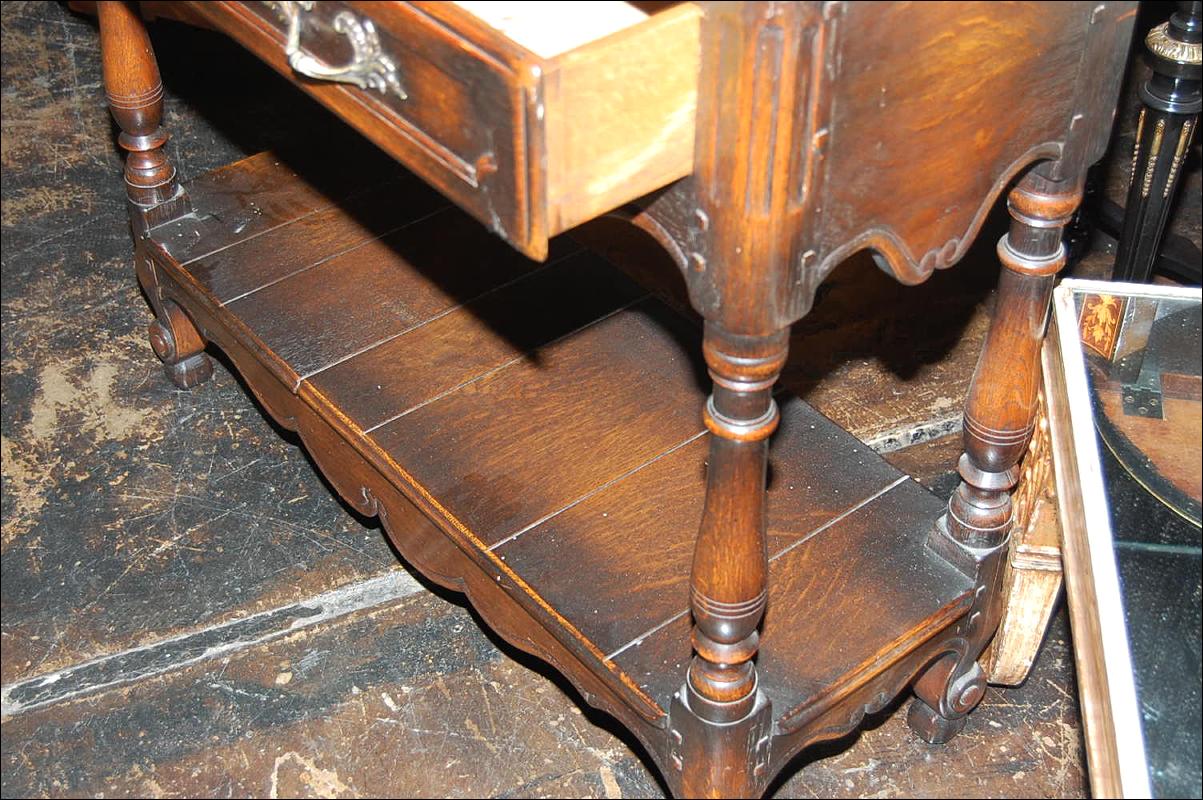 Continental Oak Dessert Table