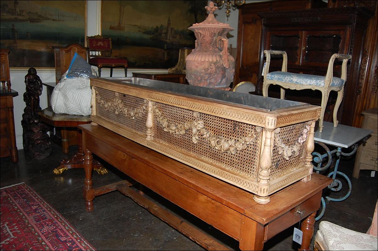 Bleached Caned Planter