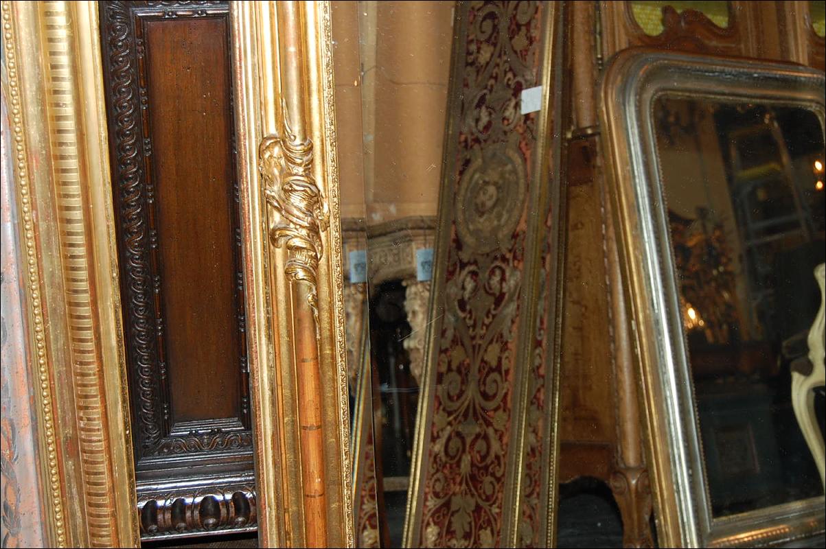 French Giltwood Mirror