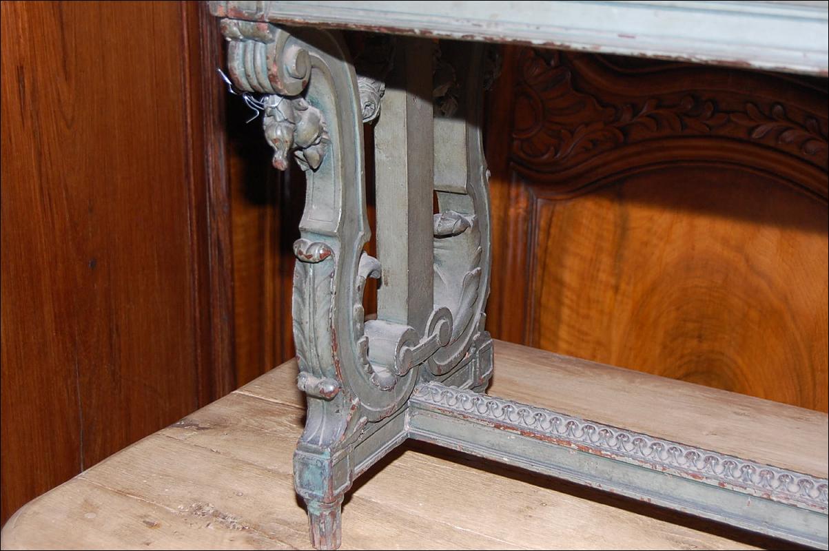 French Window Bench