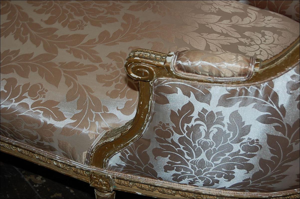 French Louis XVI Chaise