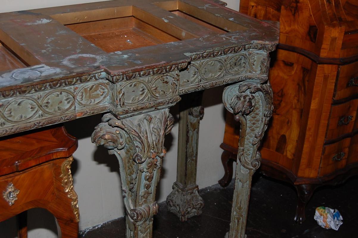 Large Pair English Consoles
