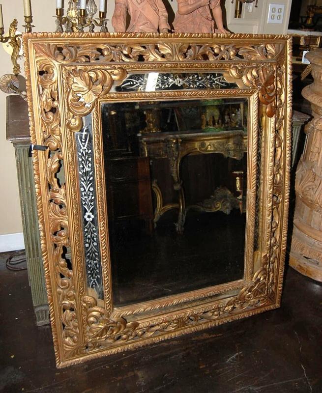 Italian Giltwood Mirror
