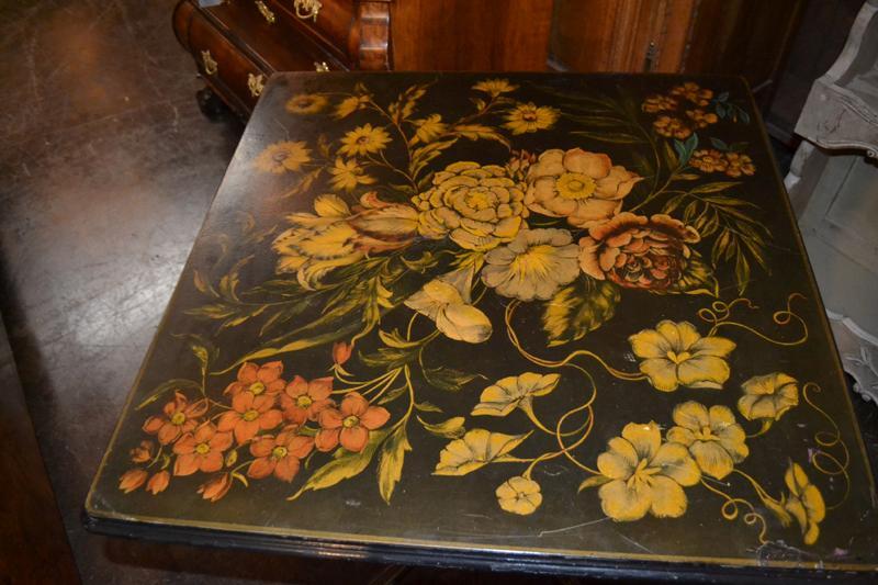 Late Victorian Tilt Top Table
