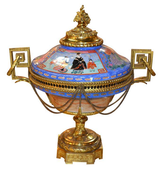 19th Century French Imari Centerpiece