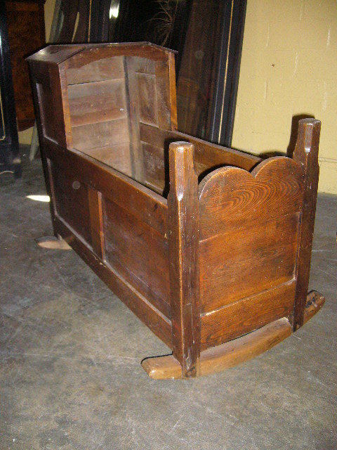 A Very Sweet English Country Oak Cradle