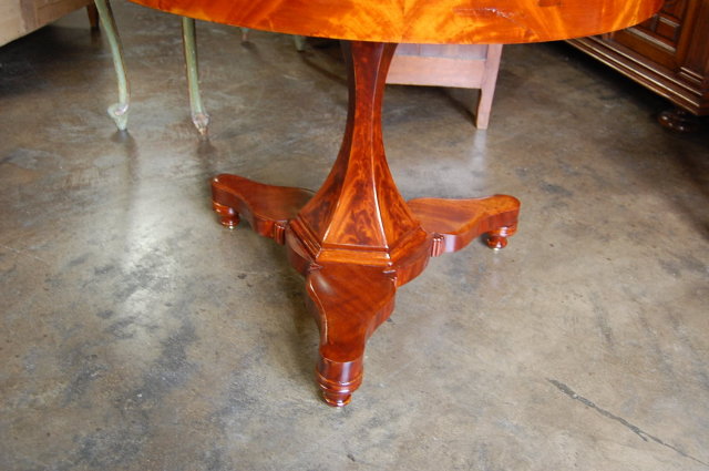 Italian Neo-Classical Mahogany Center Table