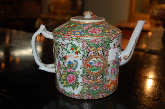 Chinese Rose Medallion Teapot