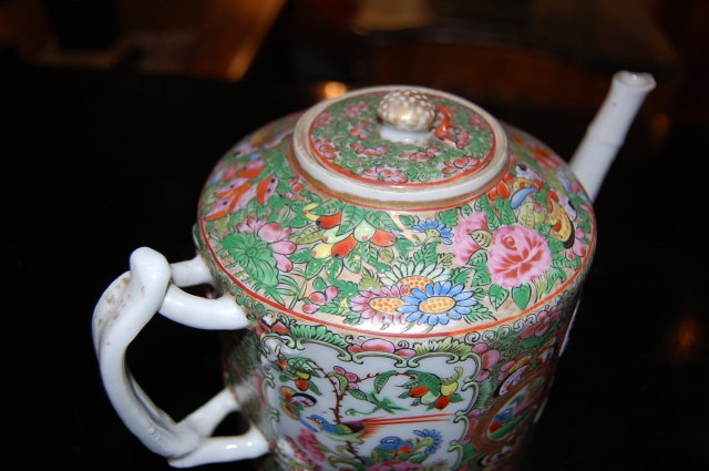Chinese Rose Medallion Teapot