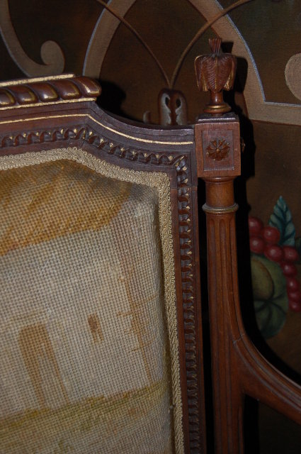 French Louis XVI Settee