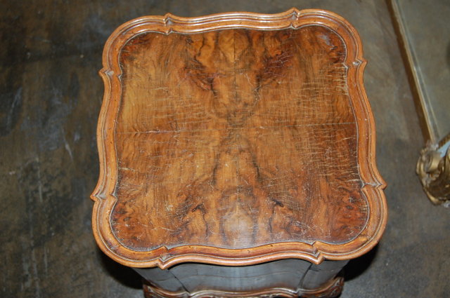 English Queen Anne Lift Top Stand